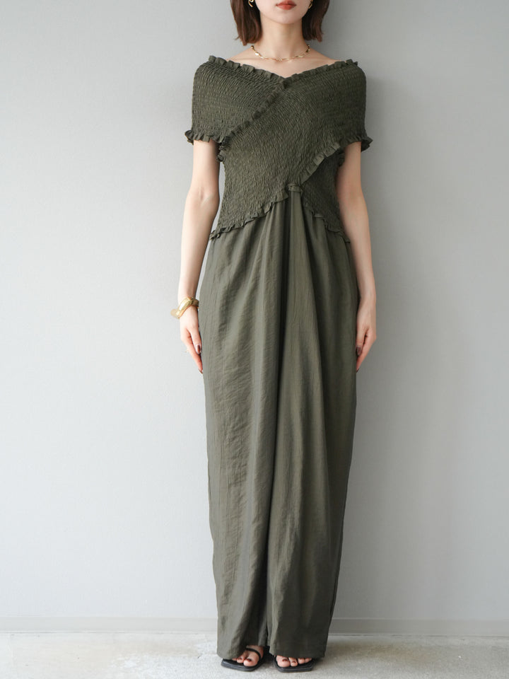 [予約]シャーリングクロスサロペット/カーキ