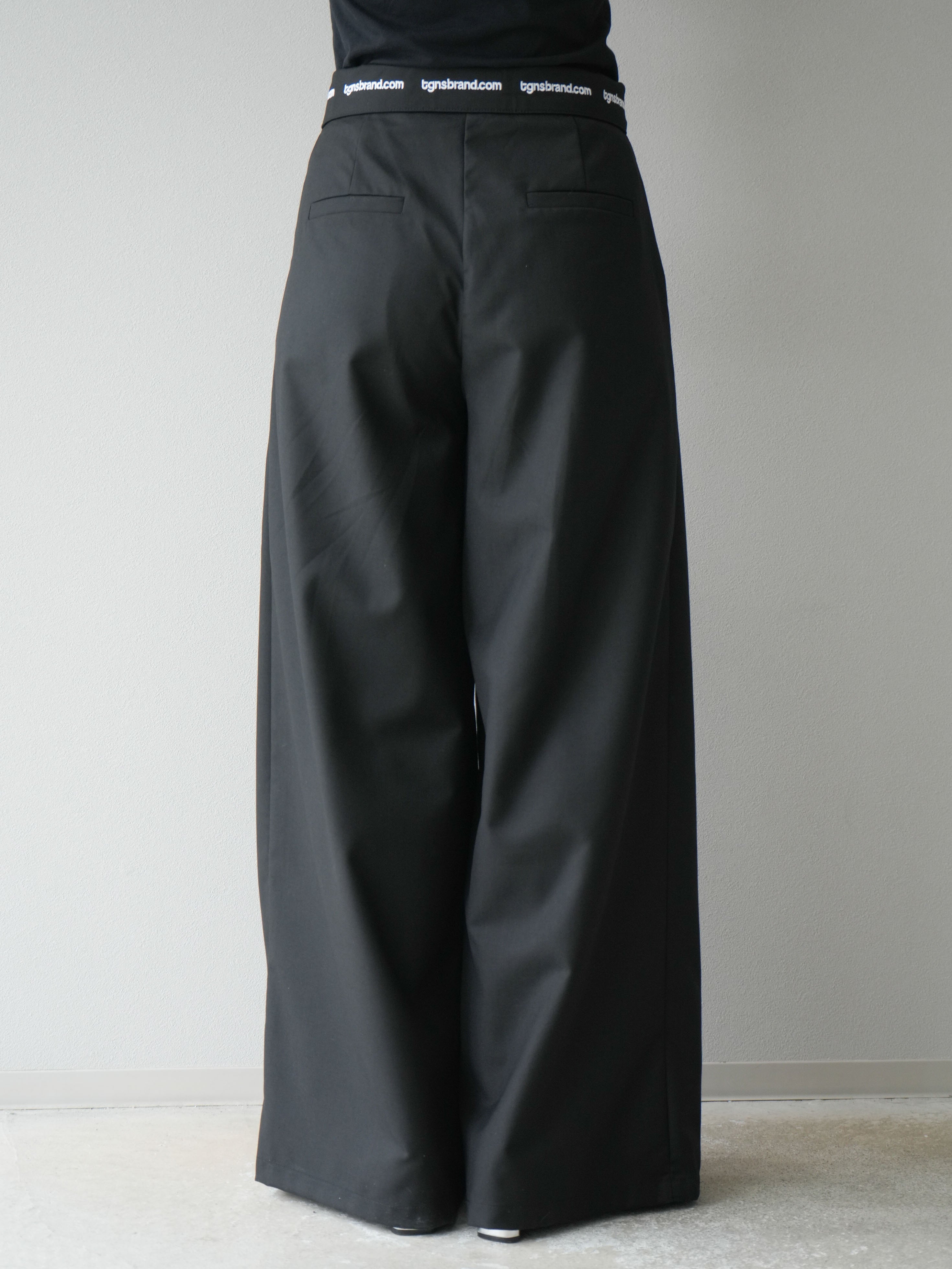 予約]ウエスト折り返しロゴタックワイドパンツ/ブラック – Lumier