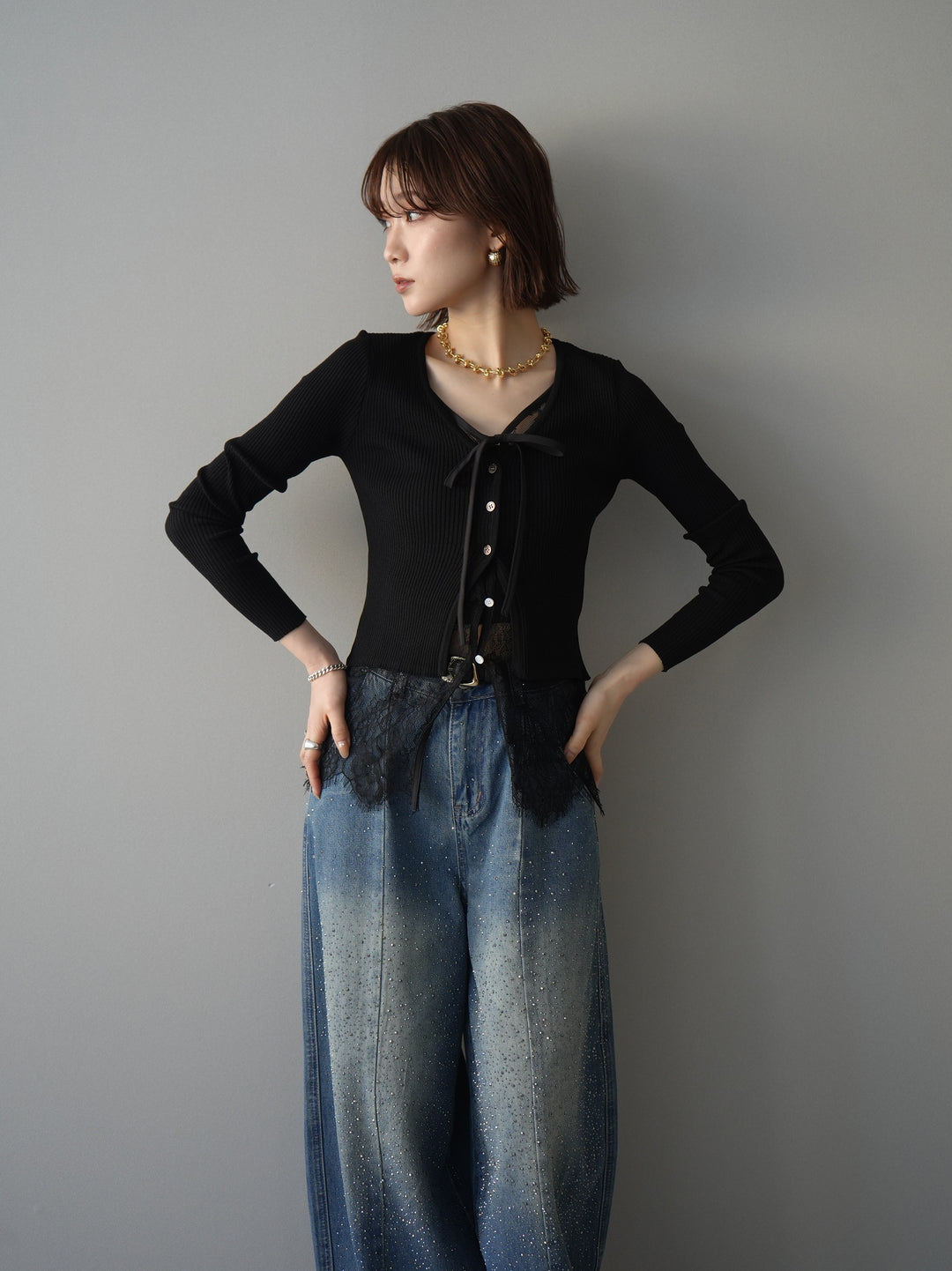 [予約]フロントリボン裾レースリブニットトップス/black