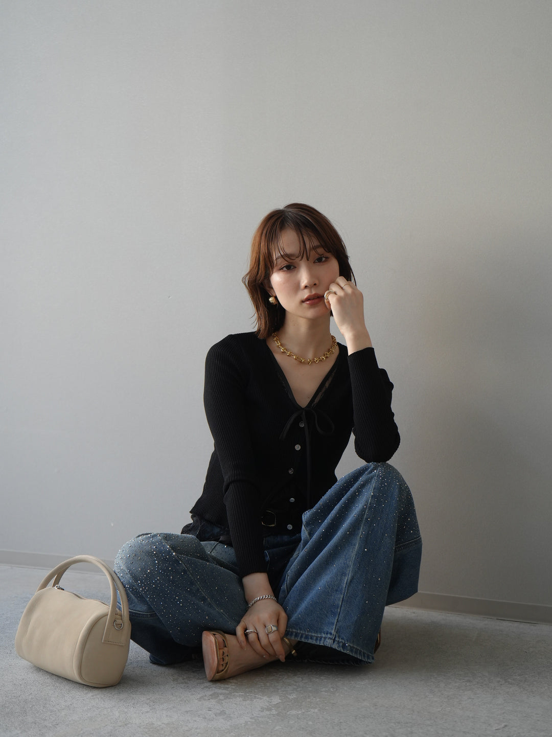 [予約]フロントリボン裾レースリブニットトップス/black