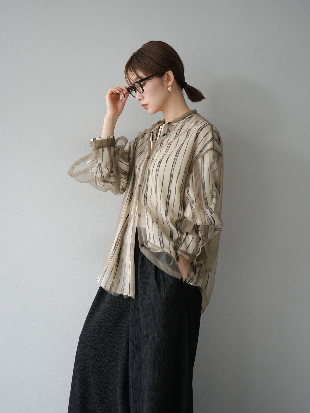 [予約]ペンタッチストライプ2WAYスリーブバンドカラーシャツ/アイボリー