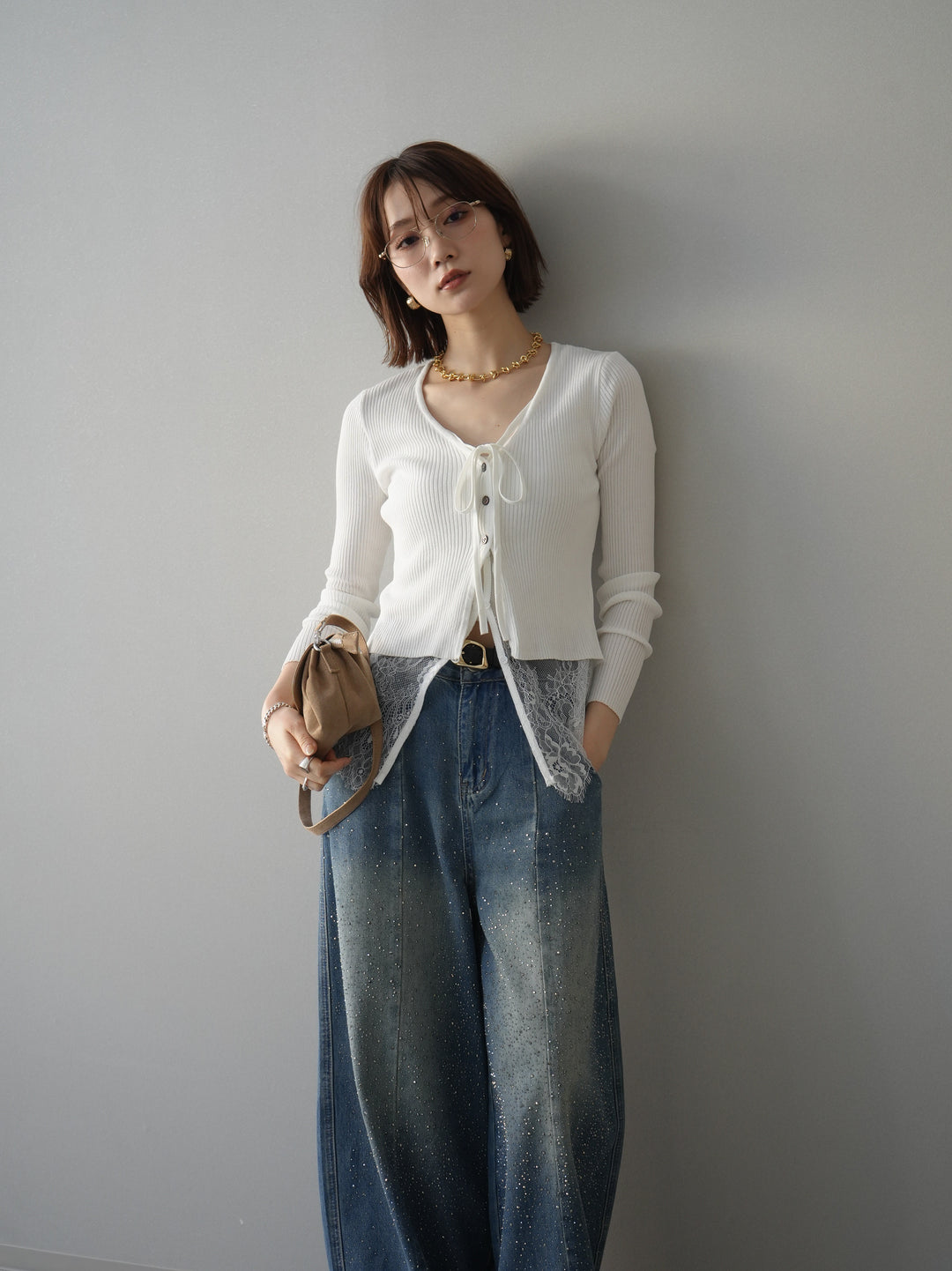 [SET]フロントリボン裾レースリブニットトップス+フロントビジューカーブデニムパンツ(2set)