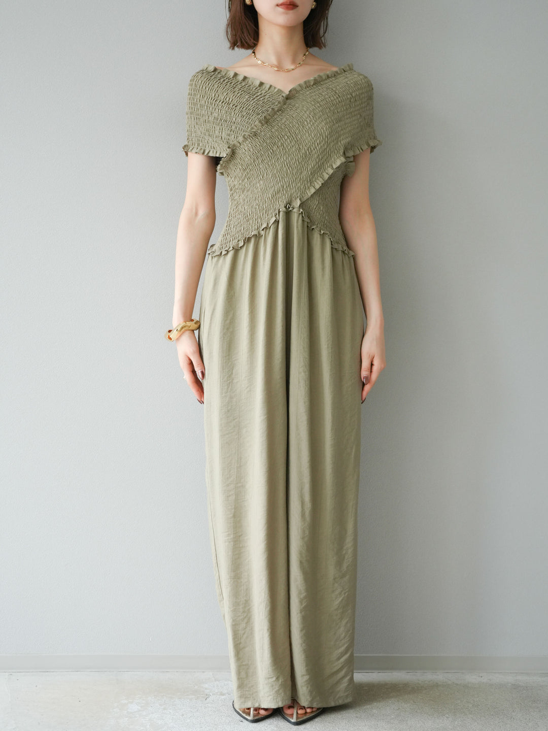 [予約]シャーリングクロスサロペット/グレージュ