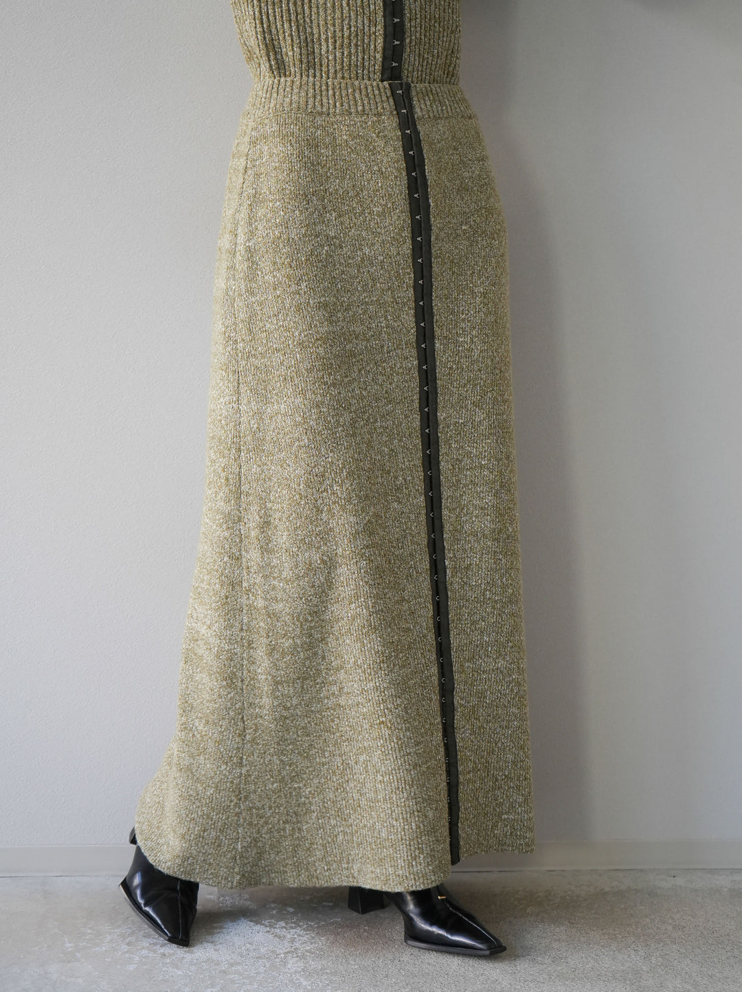 [予約]ホックディティールマルチWAYニットスカート/グリーン