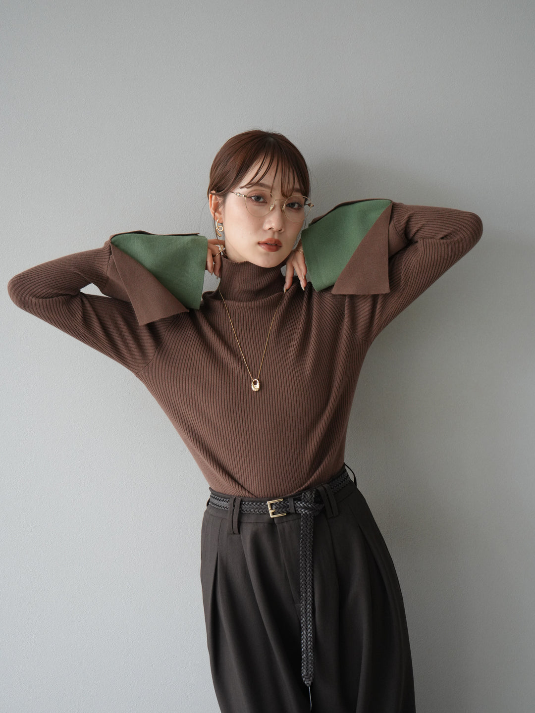 [SET]レイヤードフレアスリーブハイネックニットトップス+レイヤードフレアスリーブハイネックニットトップス(2set)