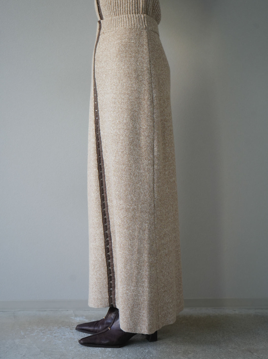 [予約]ホックディティールマルチWAYニットスカート/アイボリー