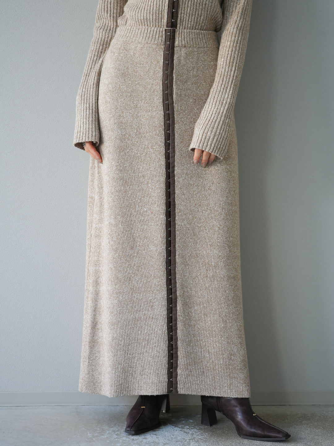 [予約]ホックディティールマルチWAYニットスカート/アイボリー