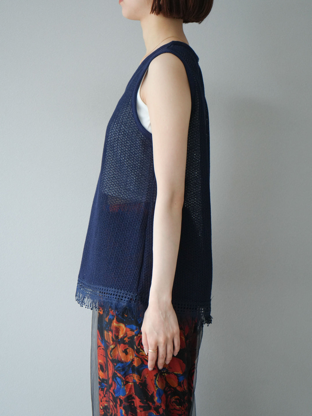 [予約]裾フリンジVネックニットタンクトップアンサンブル/ネイビー