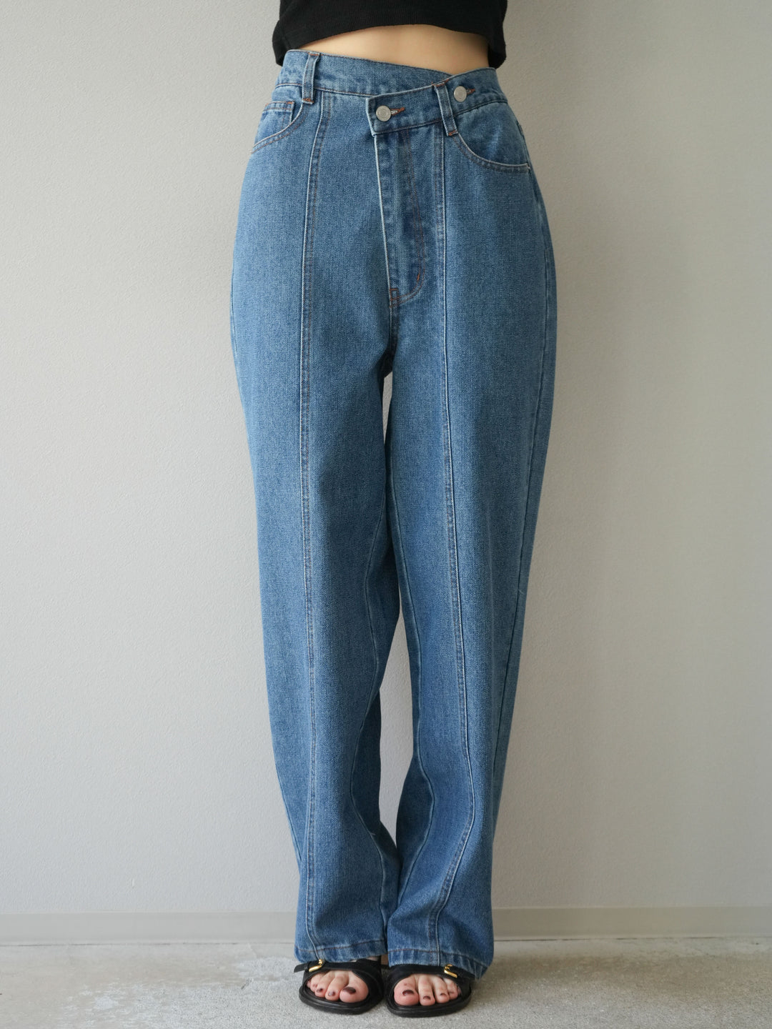 [予約]センターシームラップデザインストレートデニム/ブルー