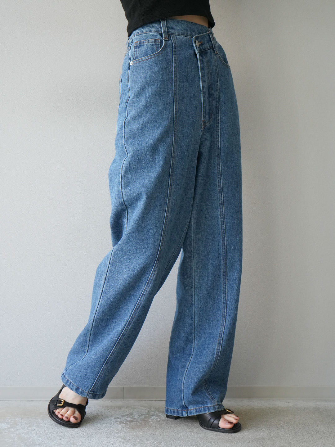 [予約]センターシームラップデザインストレートデニム/ブルー
