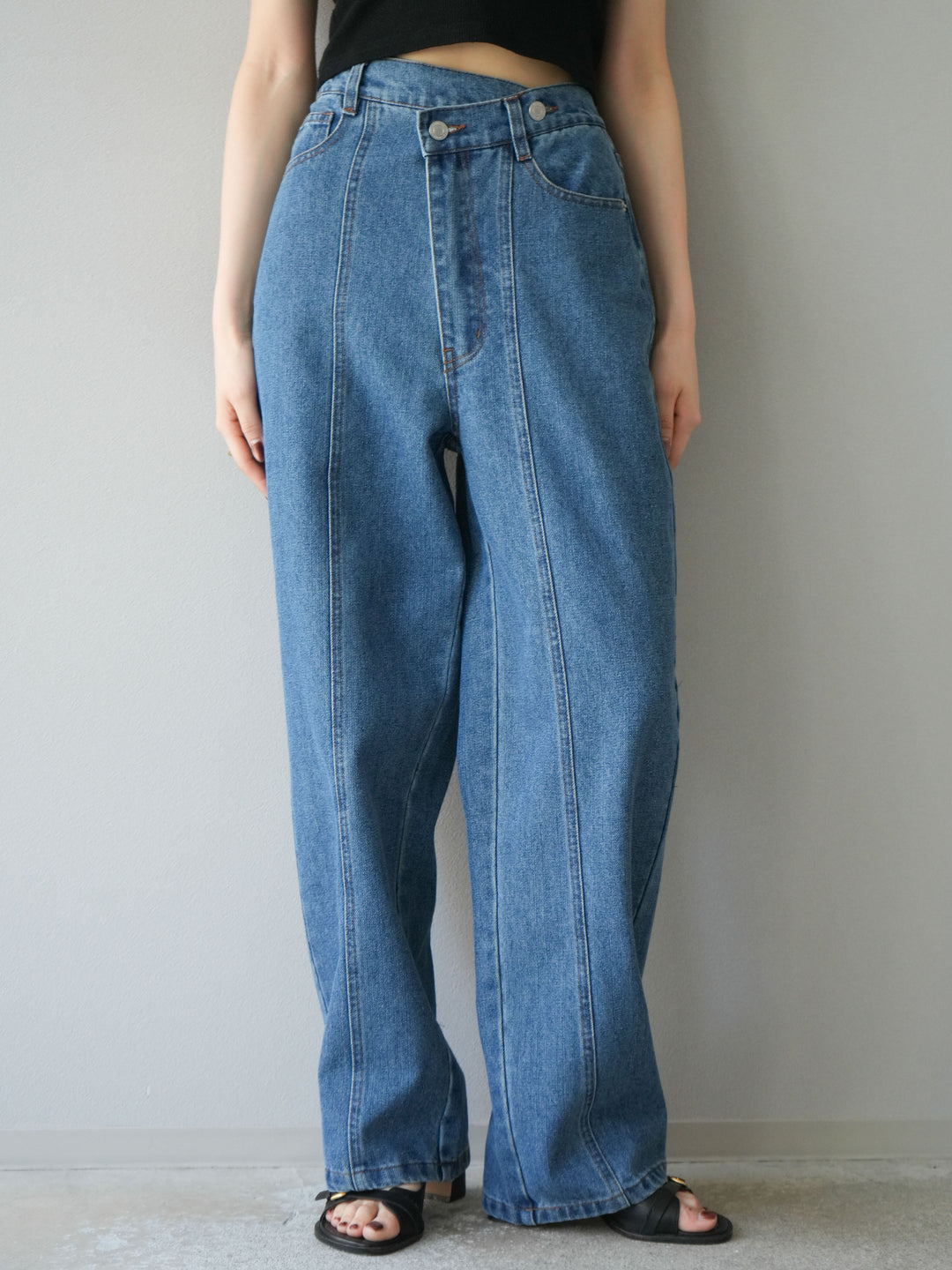 [予約]センターシームラップデザインストレートデニム/ブルー