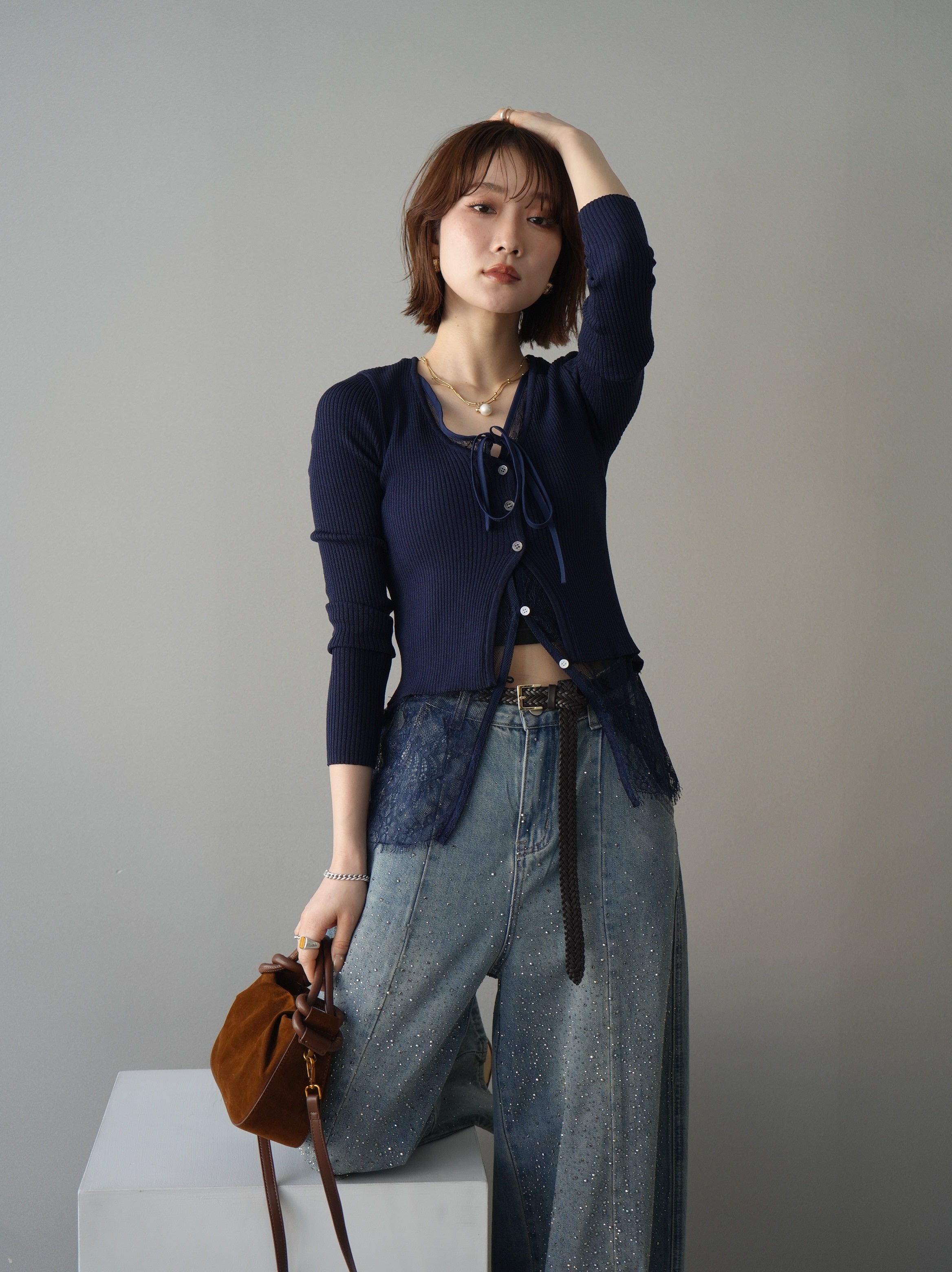 予約]フロントリボン裾レースリブニットトップス/navy – Lumier