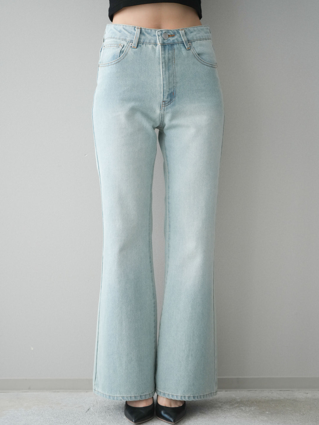 [予約]フレアデニムパンツ/bleach