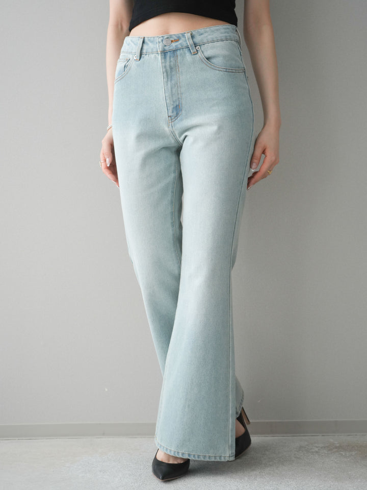 [予約]フレアデニムパンツ/bleach