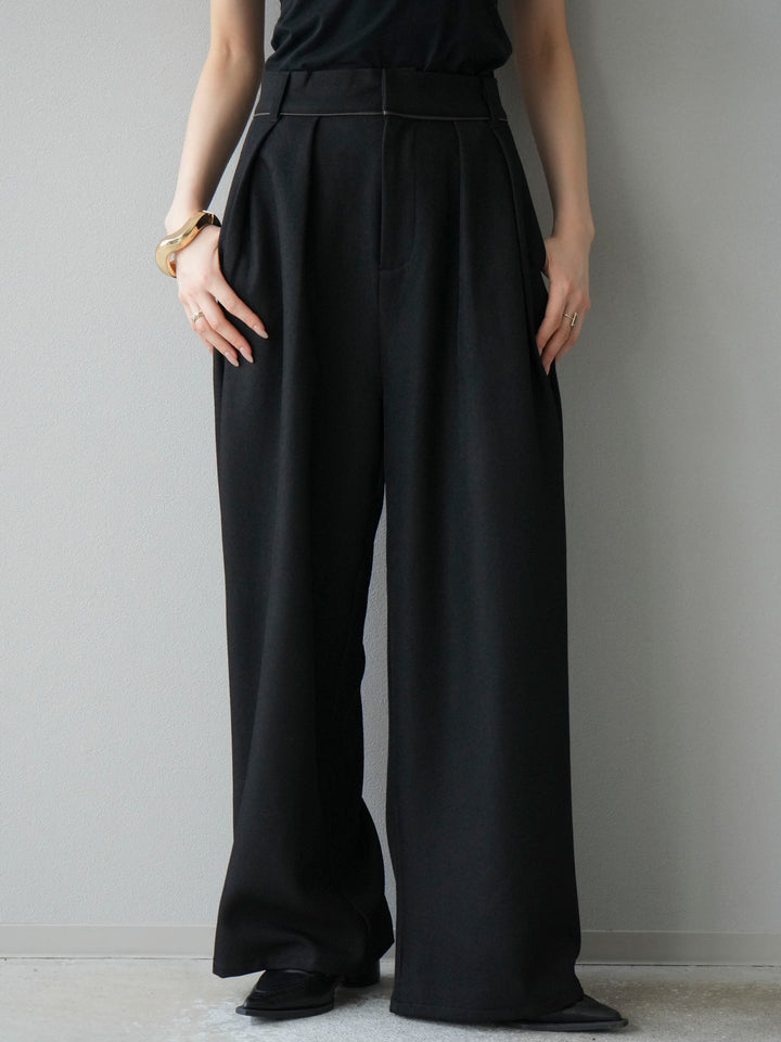 [予約]レザーパイピングタックワイドパンツ/ブラック