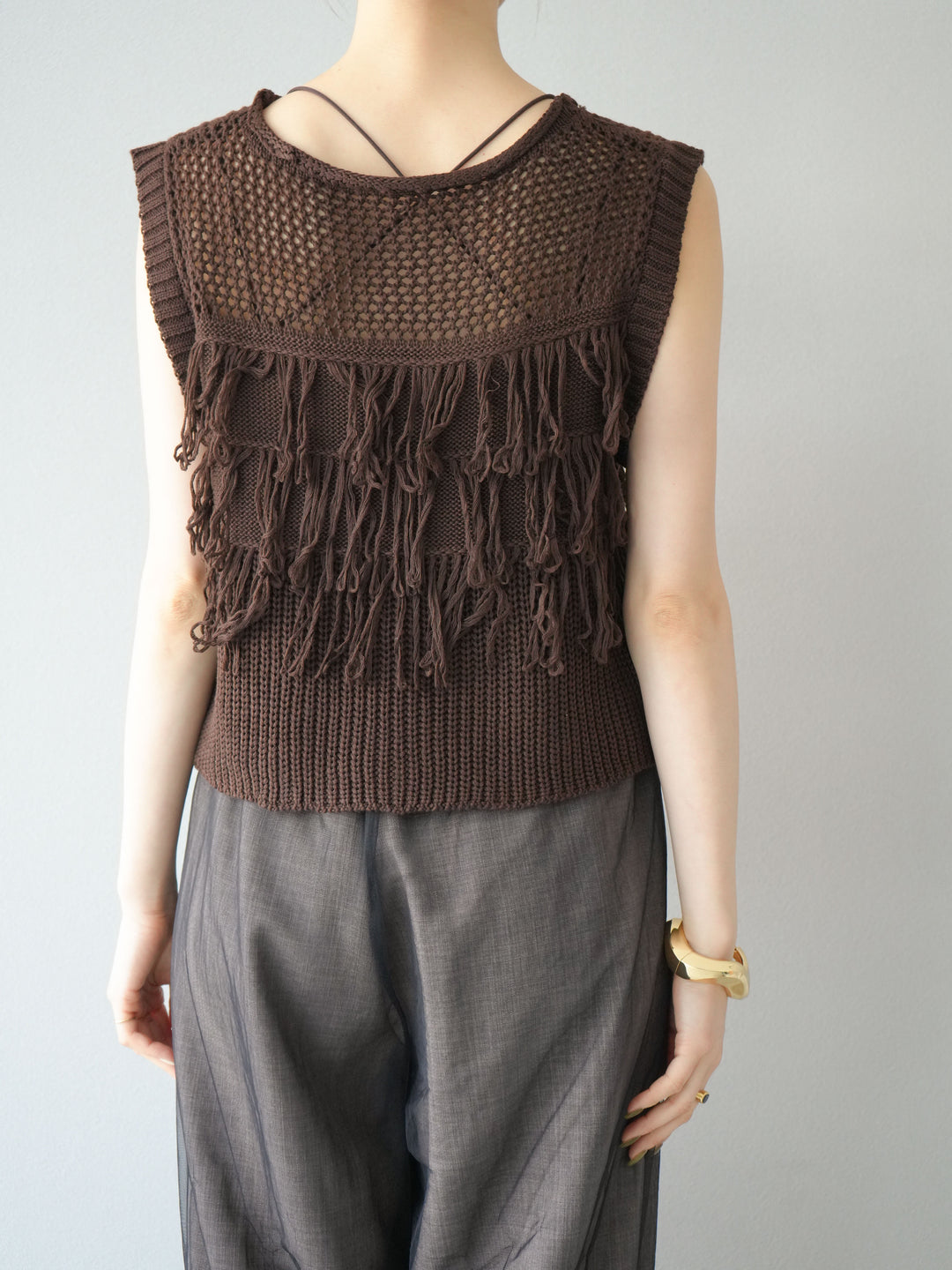 【預購】鏤空流蘇針織上衣/棕色
