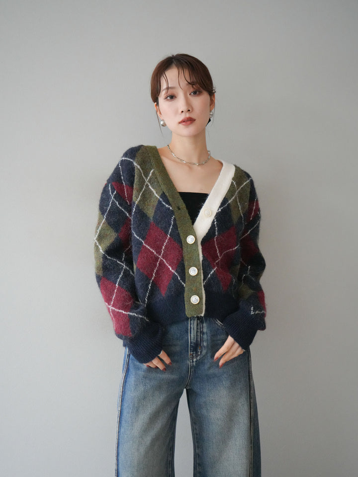 [予約]配色アーガイル柄ニットカーディガン/green