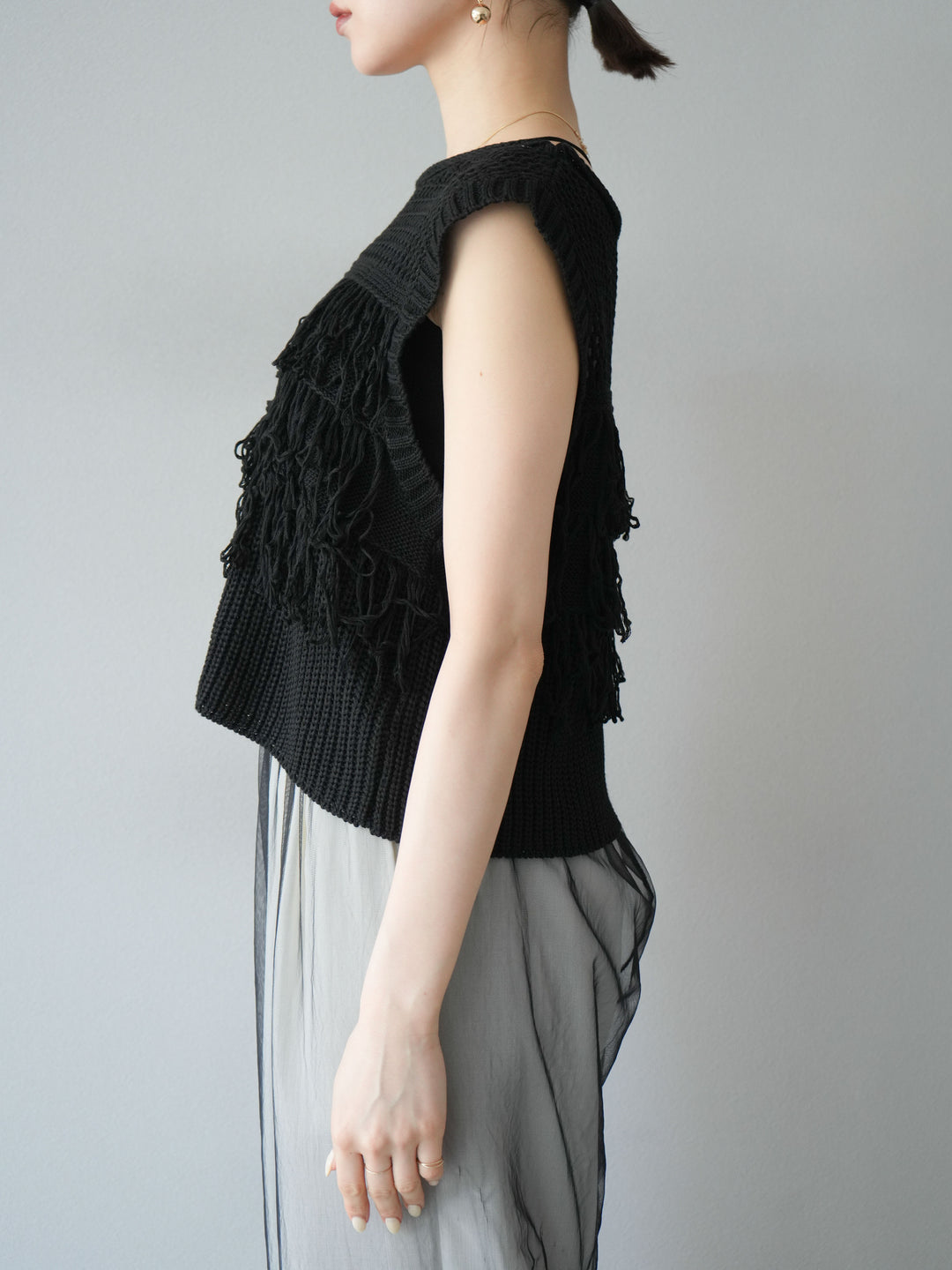 【預購】鏤空流蘇針織上衣/黑色