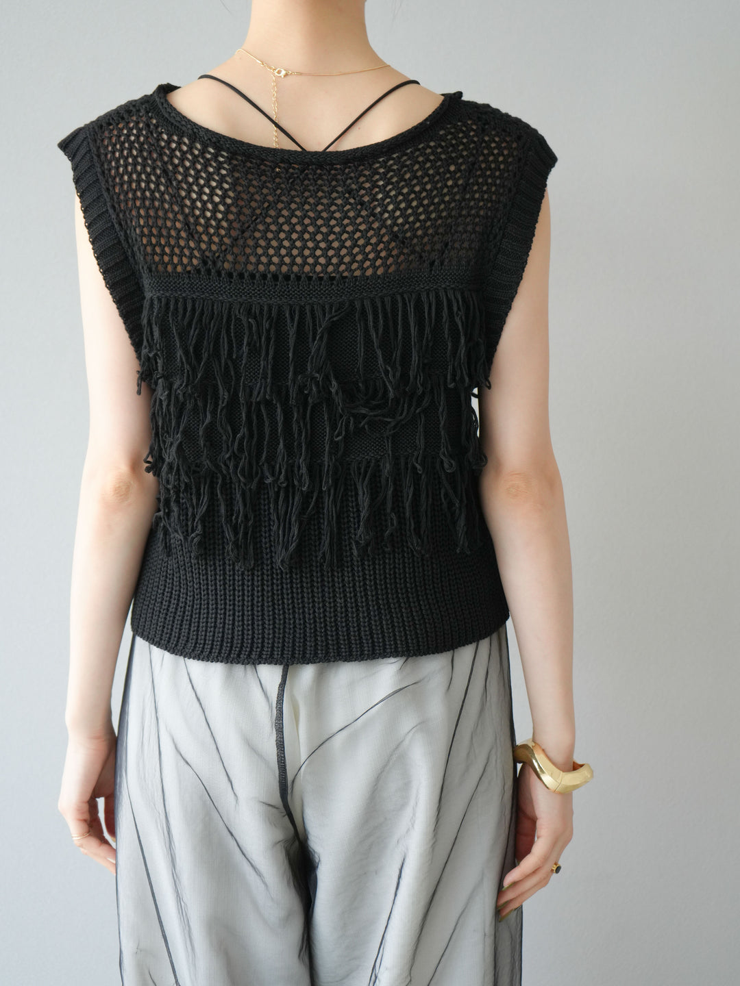 【預購】鏤空流蘇針織上衣/黑色
