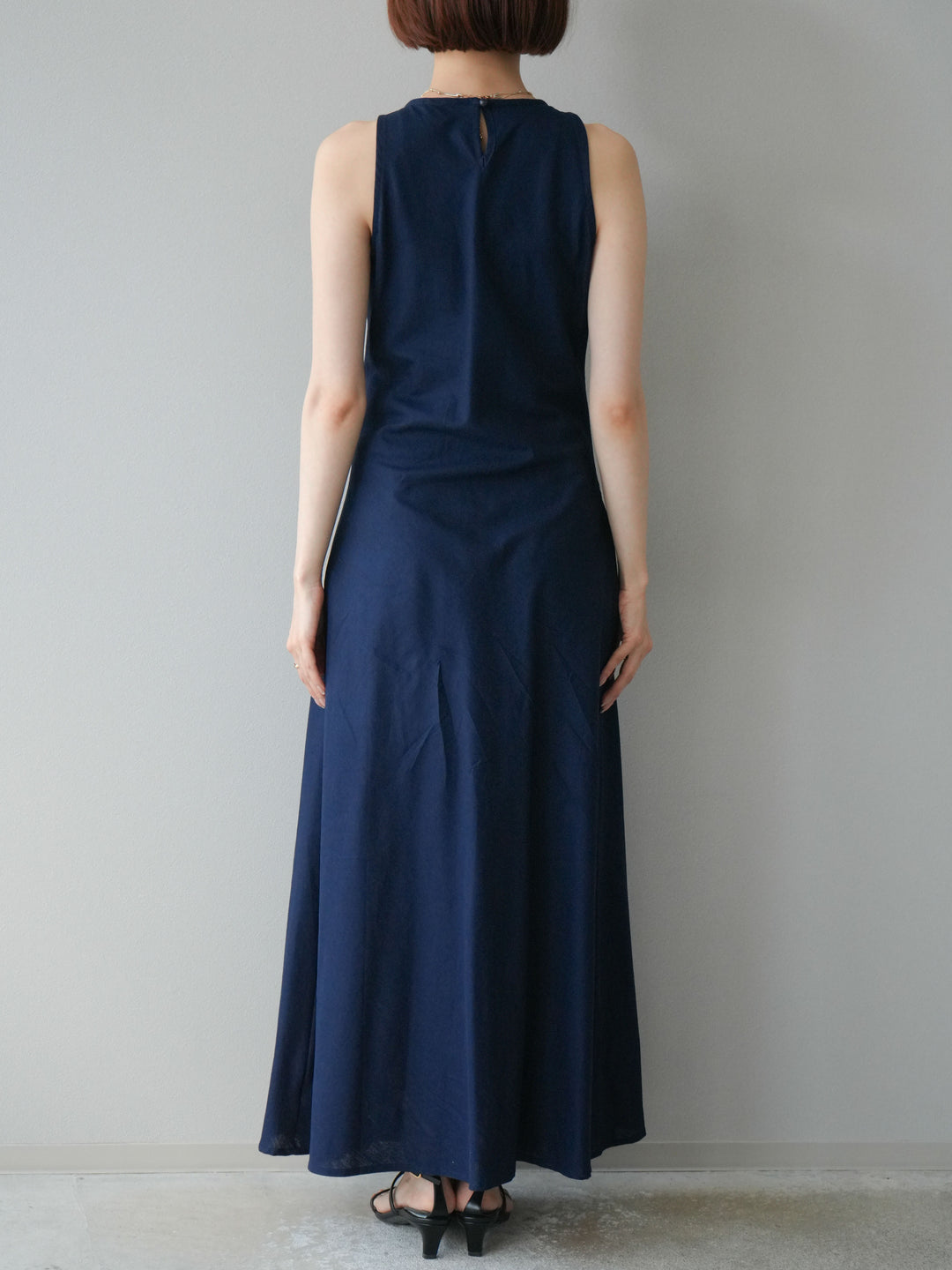 [予約]リネンタッチノースリーブワンピース/ネイビー