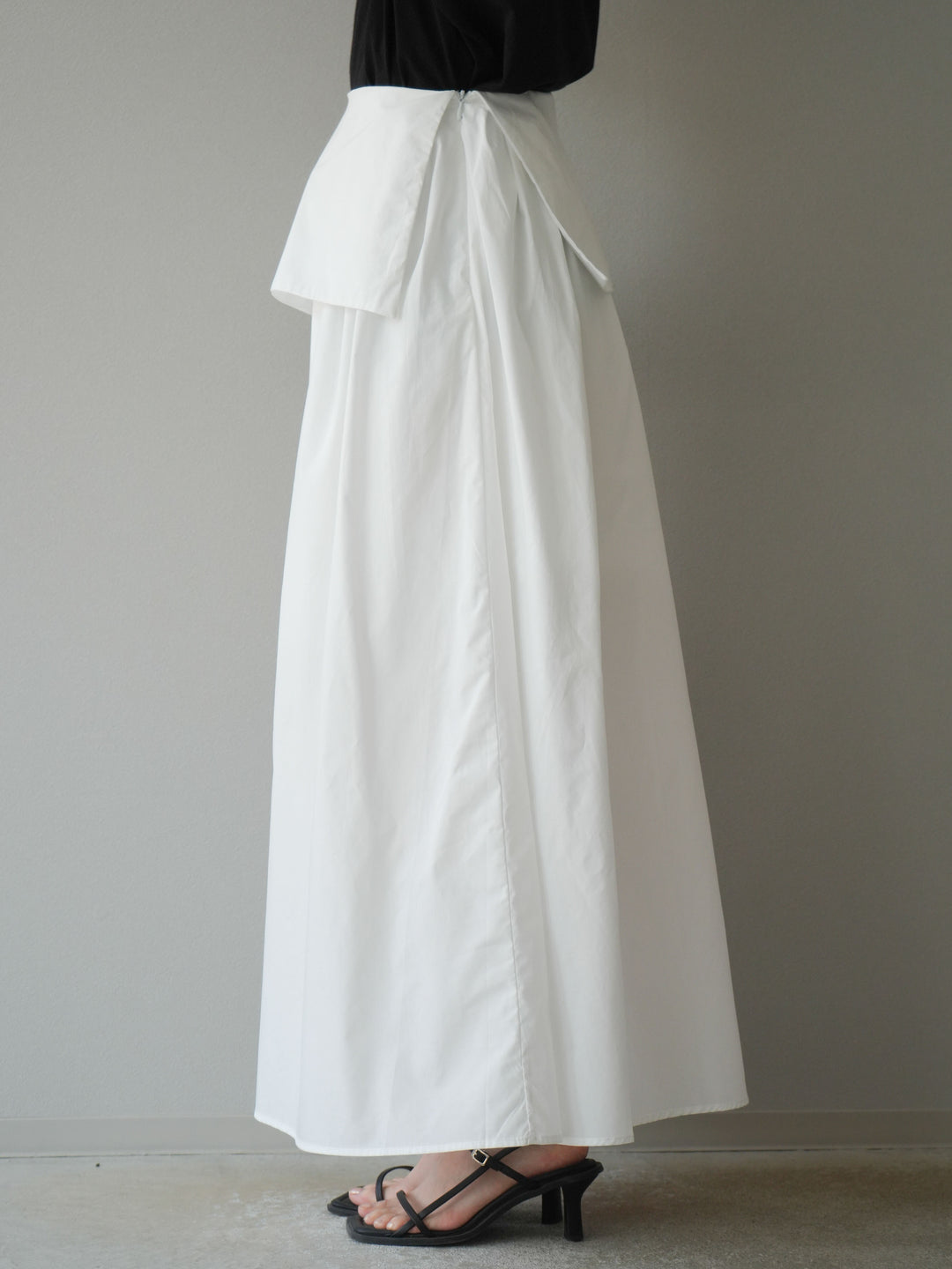 [予約]レイヤードジップデザインブロードフレアスカート/ホワイト