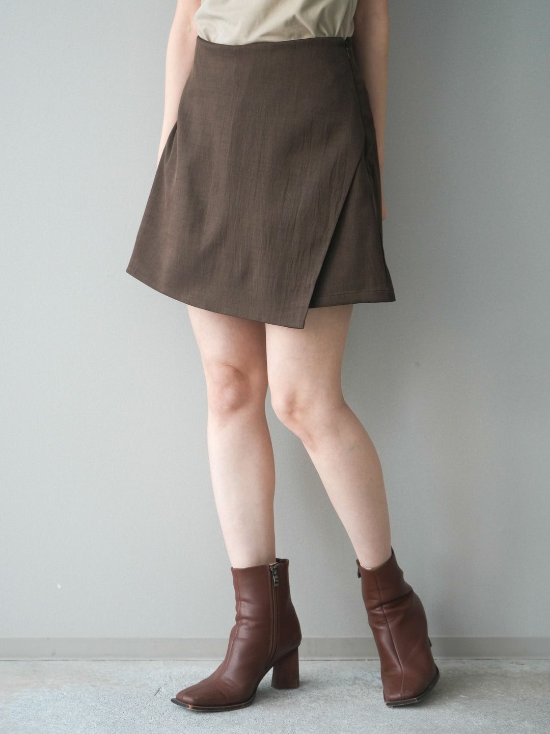 [予約]TRツイルラップデザインショートパンツ/brown