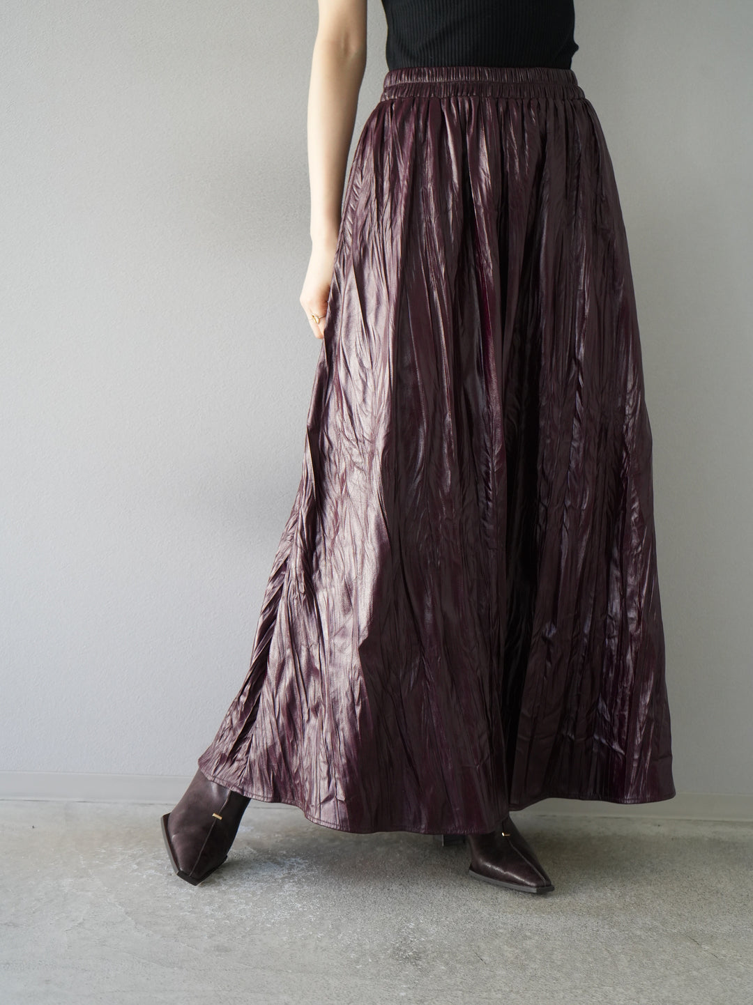 [予約]レザータッチワッシャープリーツスカート/レッド