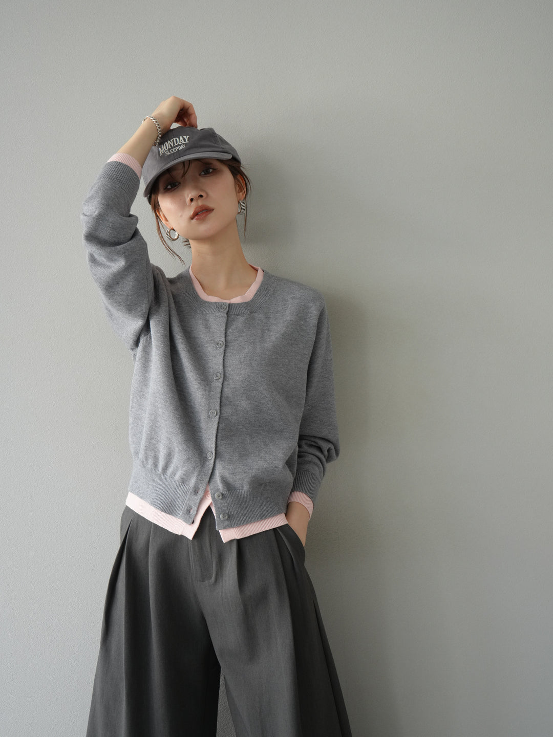 [SET] 色彩協調的層疊開襟衫 + 可選配件套裝（2 套）