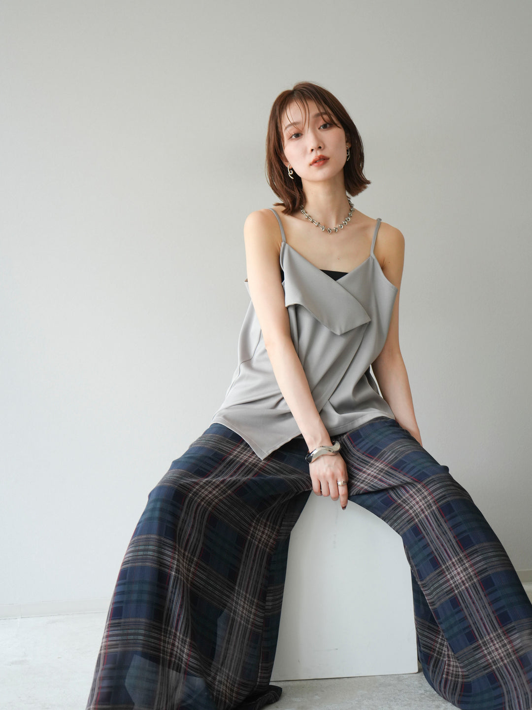 [予約]クロスデザインキャミソール/グレー