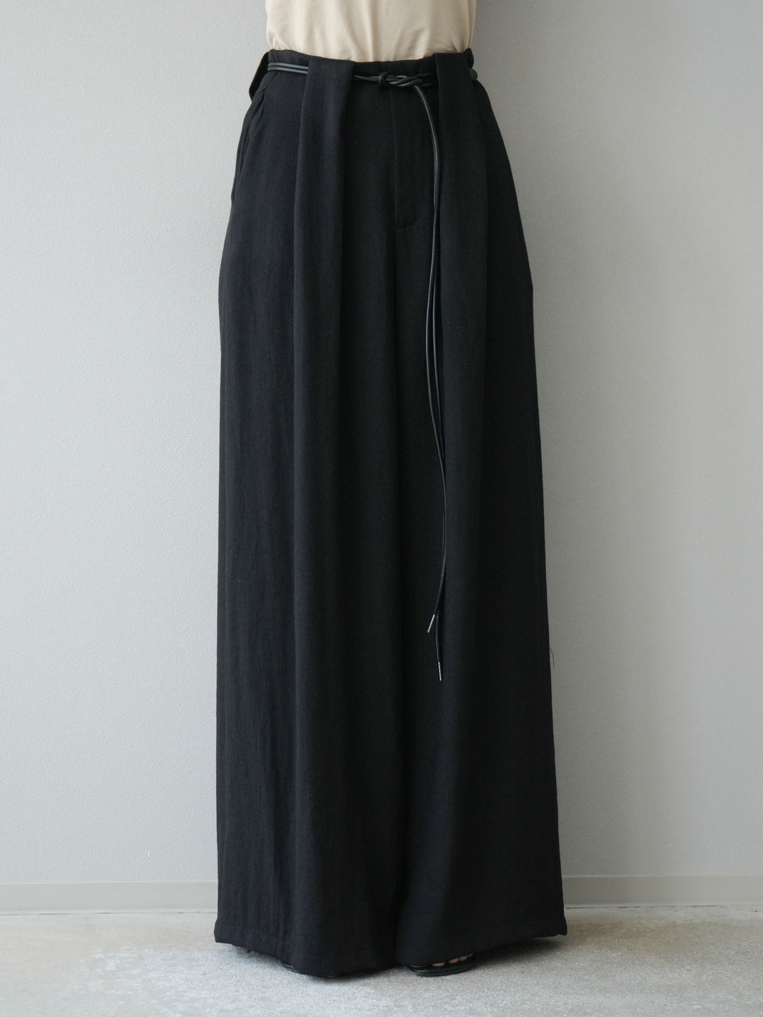 [予約]ロープデザインベルトリネンタッチワイドパンツ/ブラック