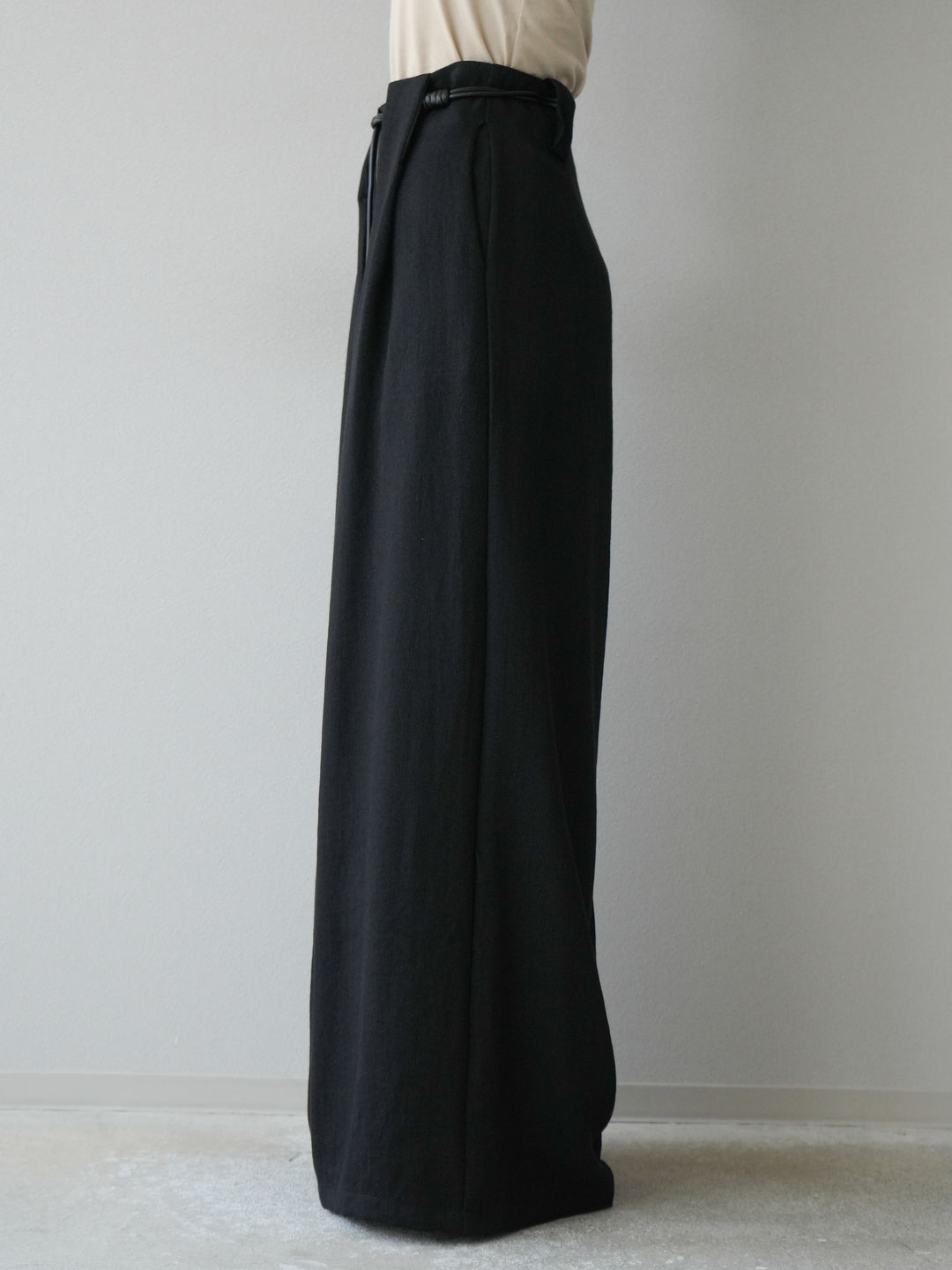 [予約]ロープデザインベルトリネンタッチワイドパンツ/ブラック