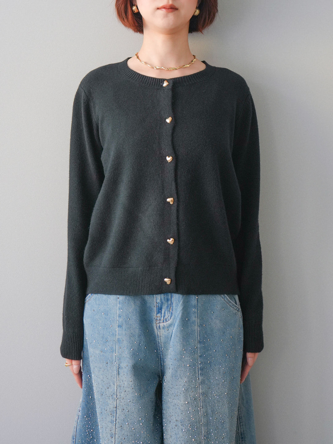 [予約]ハートボタンニットカーディガン/black