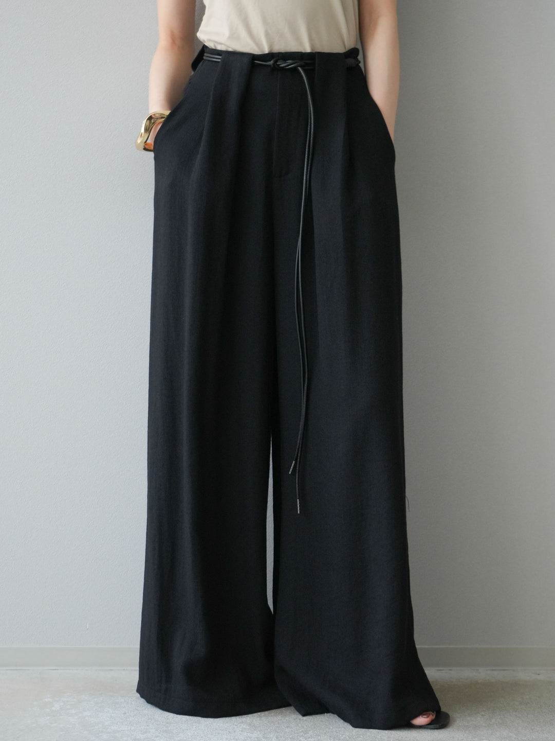 [予約]ロープデザインベルトリネンタッチワイドパンツ/ブラック