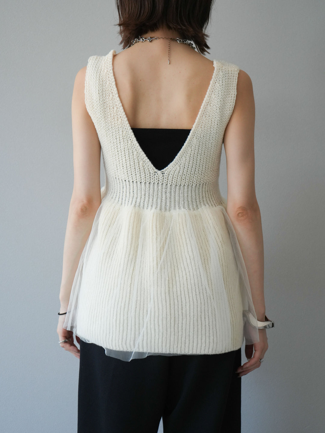 [予約]チュールレイヤードペプラムニットベスト/アイボリー