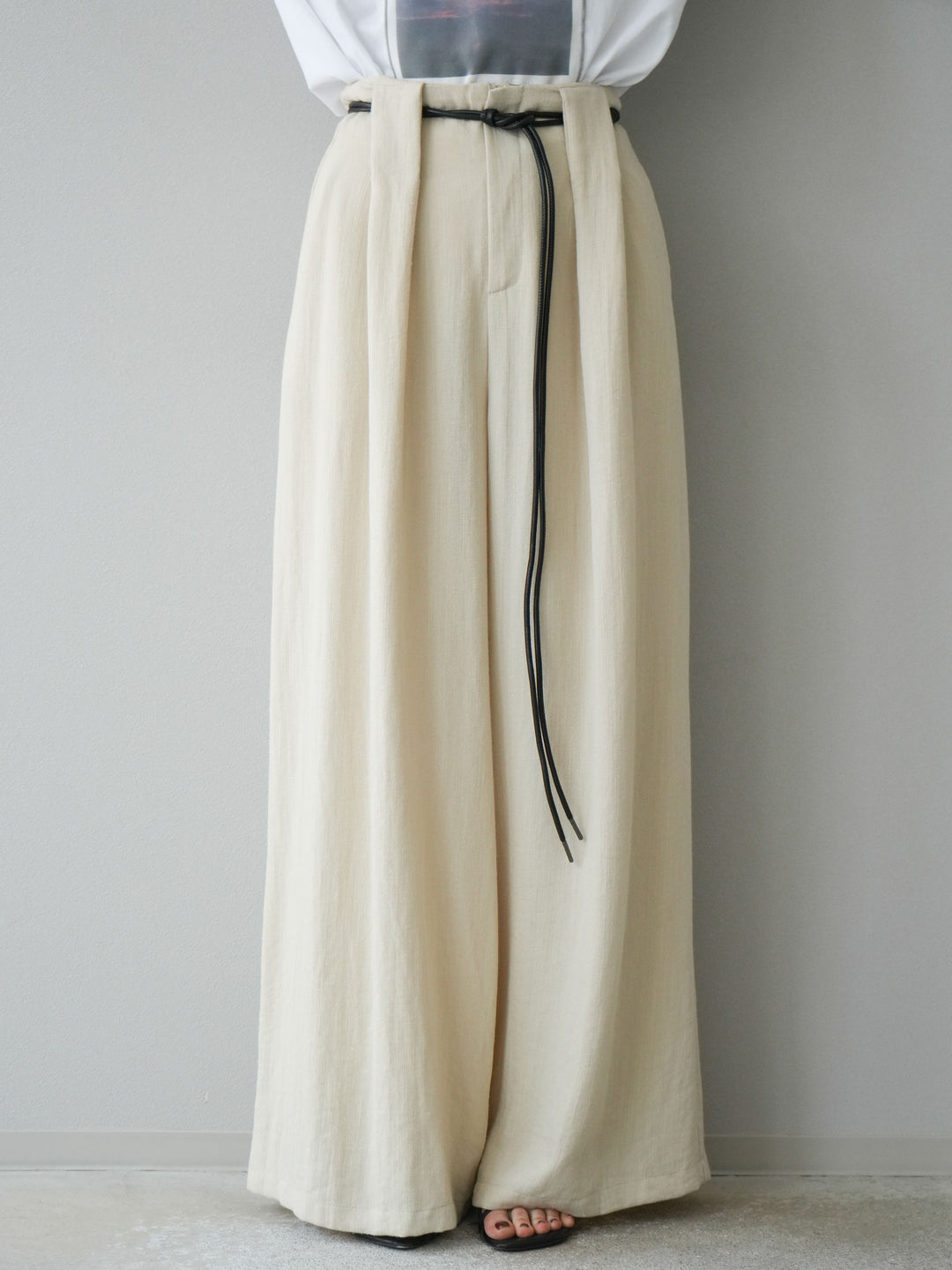 【預購】繩紋設計腰帶亞麻觸感寬褲/米色