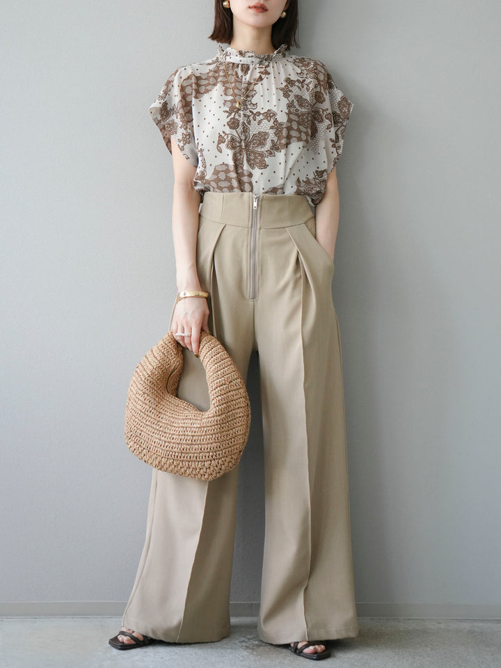 [予約]フラワーパターンフレンチスリーブブラウス/ベージュ