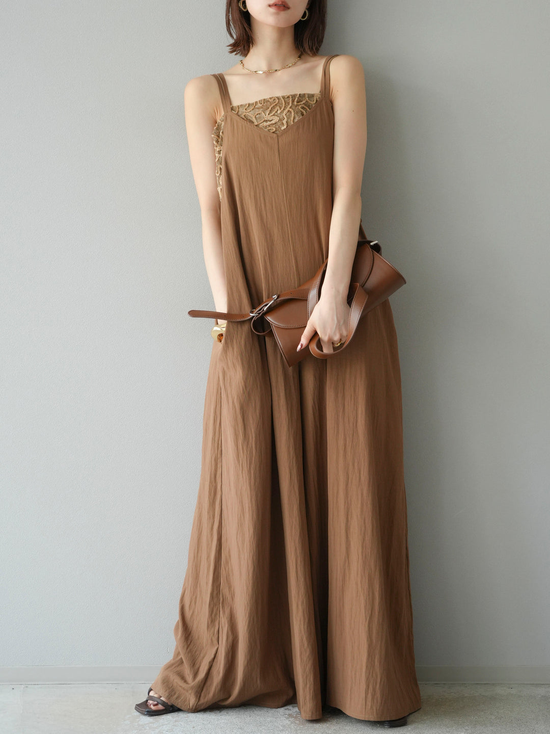 [予約]レーヨンVネックサロペット/ベージュ