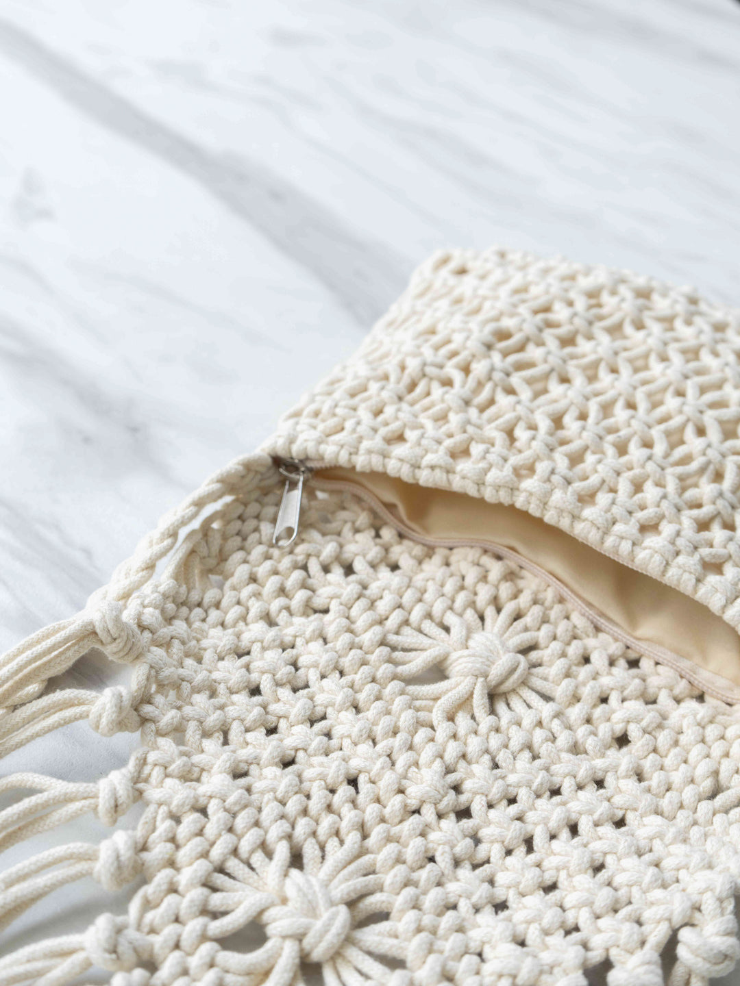 [予約]マクラメフリンジショルダーミニバッグ/アイボリー