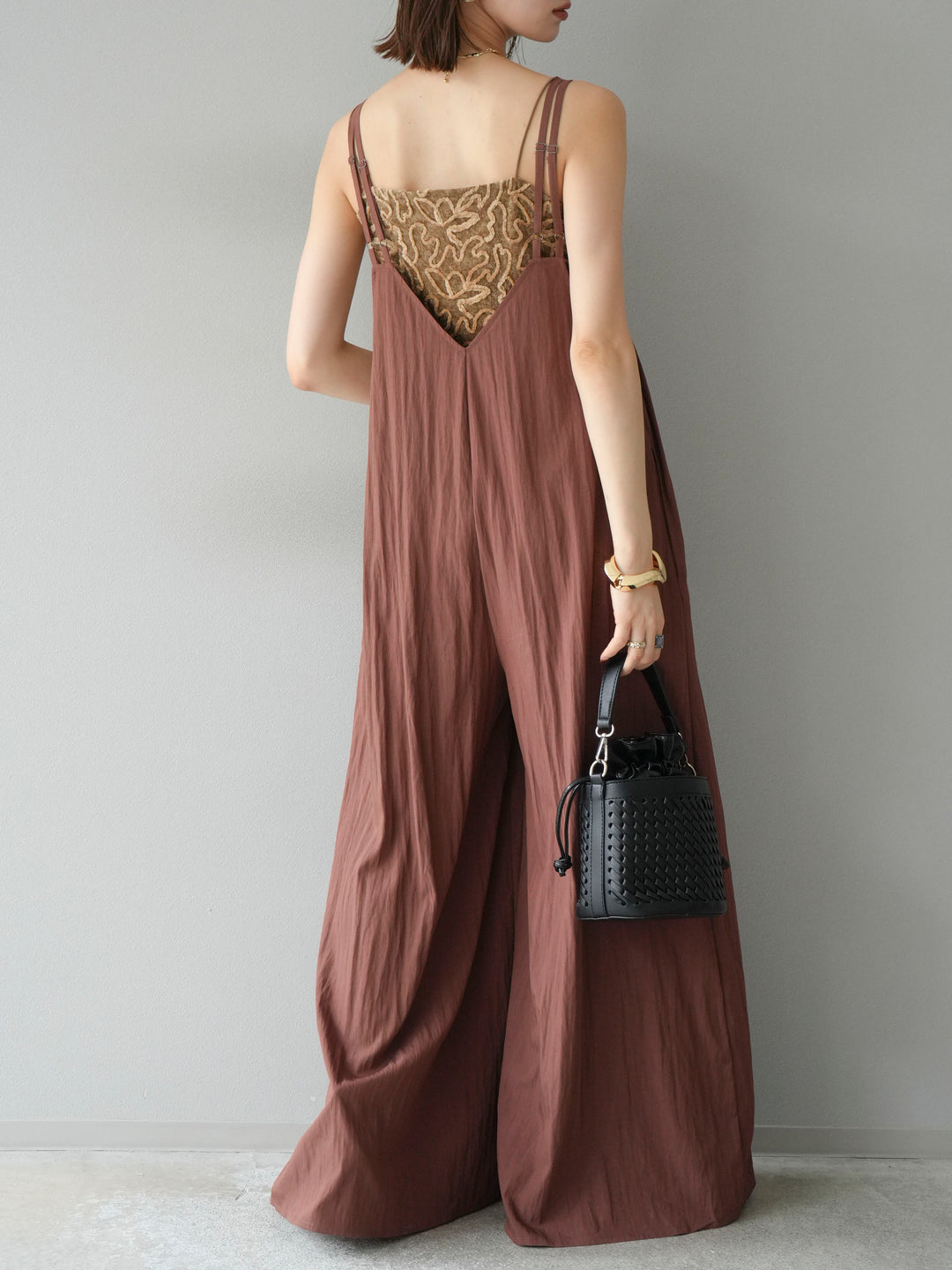 [予約]レーヨンVネックサロペット/ブラウン