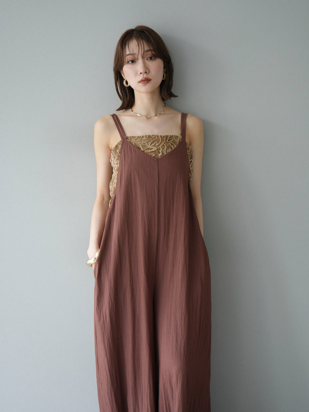 [予約]レーヨンVネックサロペット/ブラウン