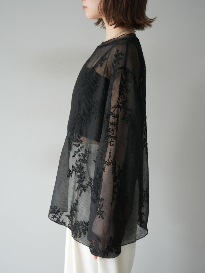 [予約]刺繍シアープルオーバー/ブラック