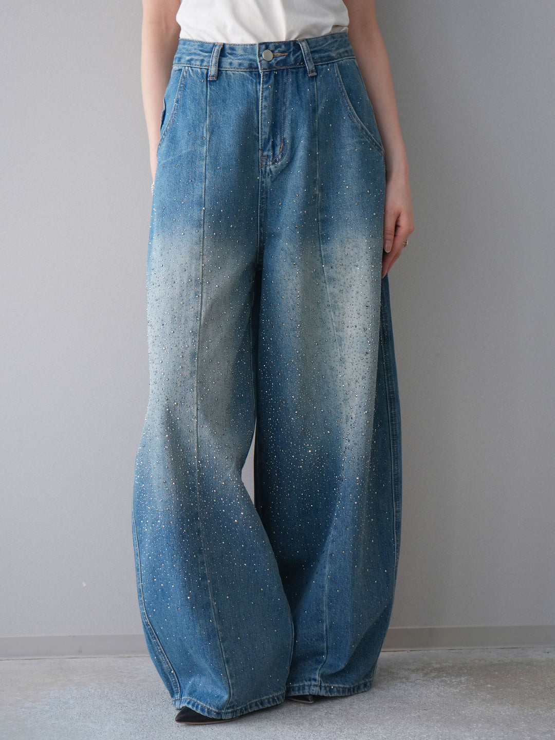 [予約]フロントビジューカーブデニムパンツ/blue