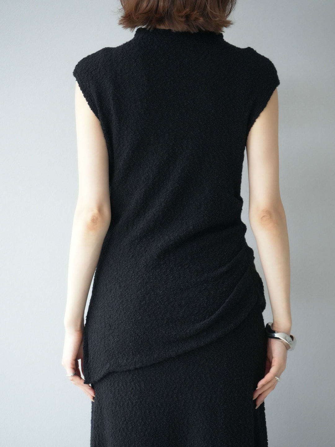 [予約]ブークレアシメニットノースリーブトップス/ブラック