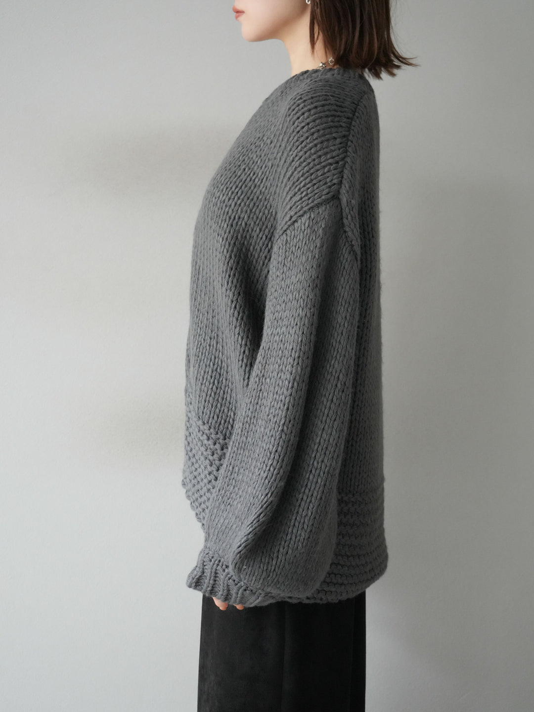 [予約]ロービングケーブルオーバーZIPニットカーディガン/チャコール