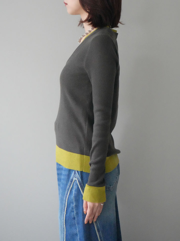 [予約]Uネック配色レイヤードリブニットトップス/gray