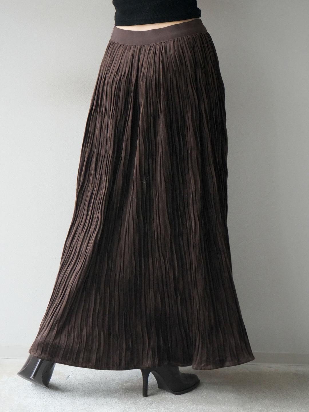 [予約]スエードワッシャープリーツスカート/brown