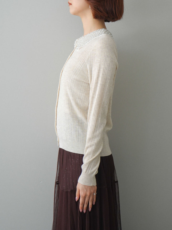 [予約]ビジュー襟パールボタンニットカーディガン/ivory