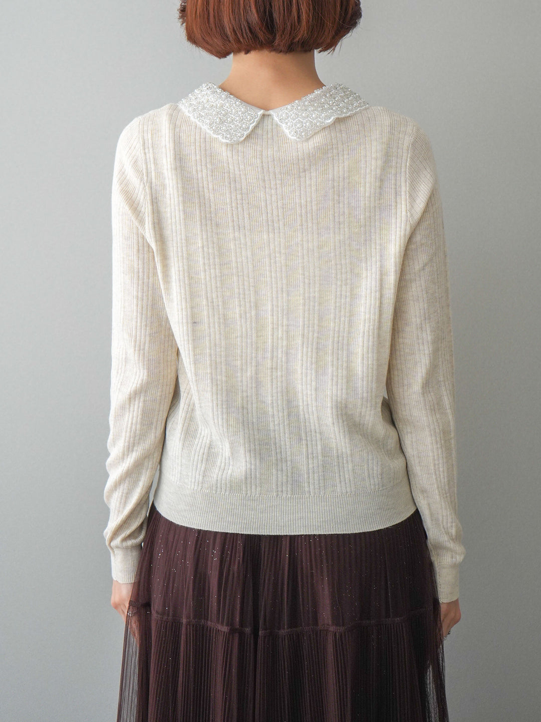 [予約]ビジュー襟パールボタンニットカーディガン/ivory