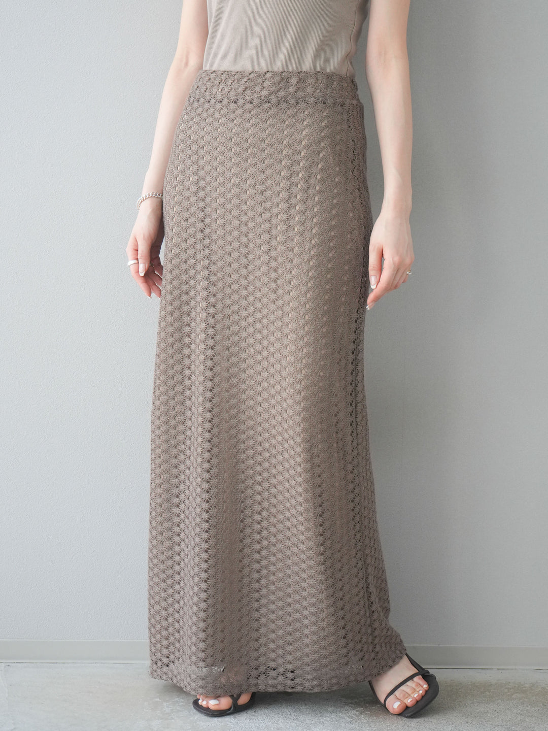 【預購】鏤空緊身裙/棕色