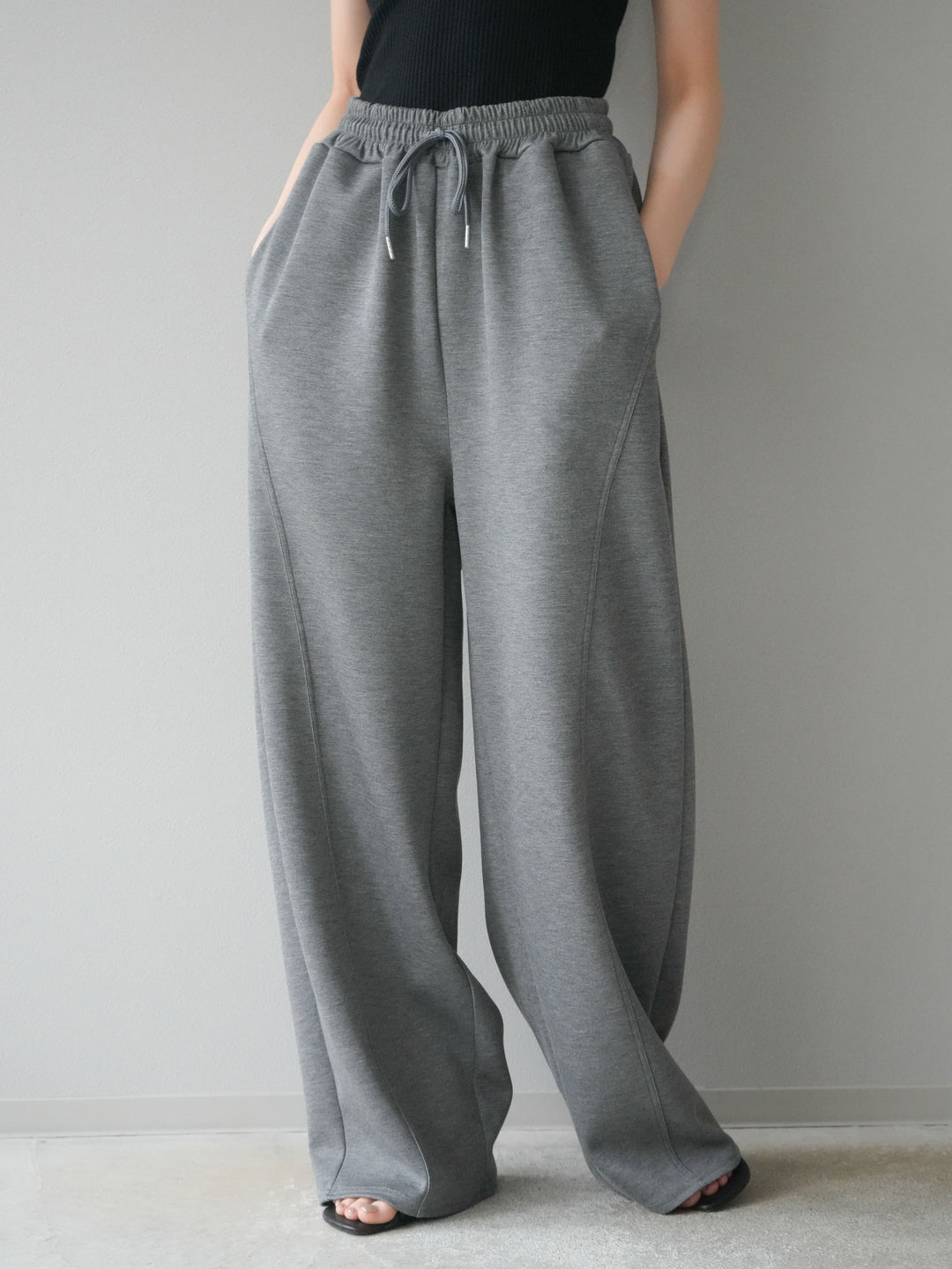 [予約]ポンチカーブパンツ/チャコール